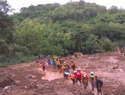 Banjir Terjang 9 Kecamatan di Bantul, Tim Rescue ACT DIY Bantu Proses Evakuasi Warga
