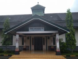 Reuni SMPN 5 Yogyakarta Bikin Wow, Berhadiah Umroh