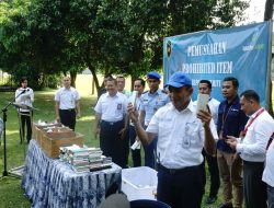 Angkasa Pura I Bandara Adisutjipto Musnahkan 2.779 Barang Terlarang