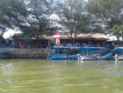 Wisata Air di Pantai Glagah Diminati Wisatawan