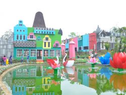 Warna warni Taman Amsterdam di Bandungan Semarang