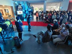 Pameran Seni Rupa ‘Warna Cinta’, Hasil Penjualan Karya untuk Donasi Amal