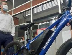 Sepeda Indobike Karya Mahasiswa UNY, Sekali Isi Daya Bisa Melaju 60 Kilometer