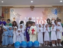 Peringati HUT Ke 40 Gereja Santa Maria, Siswa dan Guru SD Santo Antonius Banyumanik Berkolaborasi