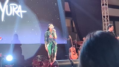 Yura Yunita Tampil Beda di Womens Day Out Jogja 2022