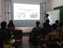 Program Paktisi Mengajar: Prodi TI UWM Siapkan Mahasiswa untuk Terjun ke Dunia Kerja