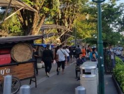 Trotoar Jadi Ruang yang Tak Bertuan