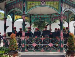 Suasana Peringatan Hari Pahlawan di Bangsal Mandalasana