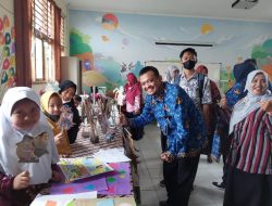 Antusiasme Siswa SD dalam Ajang Gelar Karya di Momen Hari Ibu