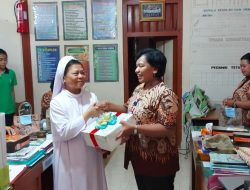 Obat Lelah Itu Berupa Hadiah Kecil Namun Bermakna