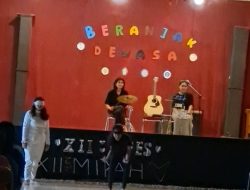 Ujian Praktek Kelas XII di SMA Santa Maria Yogyakarta