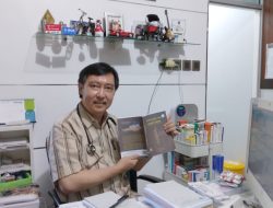 Saat Alumni FK UGM 1986 Menulis Buku