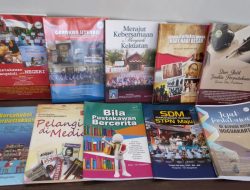 Mendengarkan Pustakawan Berkisah