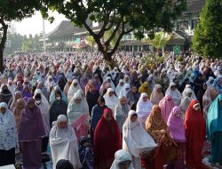 Guna Mefasilitasi Warga, PHBI Masjid Diponegoro Balaikota Selenggarakan Salat Idul Fitri Dua Kali