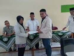 Pembagian Takjil Gratis, Mewarnai Pelantikan Pengurus BEM STIKIP Catur Sakti Periode 2023 -2024