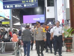 Kapolda DIY Pastikan Kesiapan Stasiun Tugu Yogyakarta dan Terminal Giwangan untuk Sambut Pemudik
