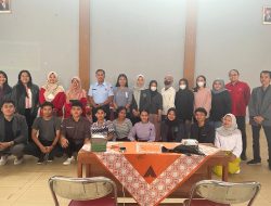 Membangun Sikap Kedisiplinan dan Sadar Hukum Di Lingkungan Masyarakat