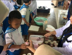 Mahasiswa KKN UNY Olah Ubi Ungu Menjadi Es Cream, Begini Cara Membuatnya
