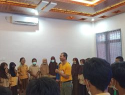 Perpusda Kulon Progo Melayani Wisata Buku dengan Kreatif 