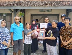 SMKN 2 Jogja Bagikan Daging Hewan Kurban