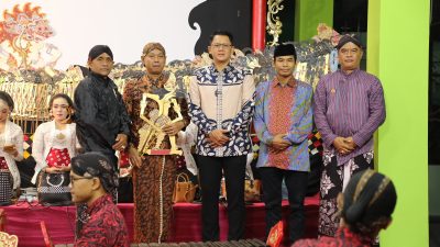 Wakil Bupati Sleman Apresiasi Dan Dorong Pelestarian Warisan Budaya Wayang Kulit