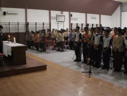 Siswa Kristiani SMK Negeri 2 Yogyakarta Diajak untuk Selalu Positif dan Tumbuh dalam Iman