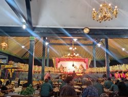 Pagelaran Wayang Lakon Gandawardaya Meriahkan Pendopo nDalem Yudhonegaran