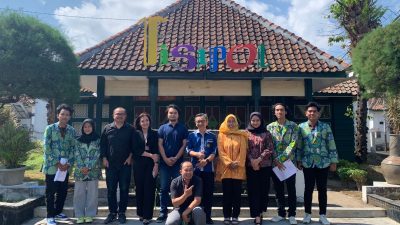 Aktivitas Organisasi Ekstra Kampus Bukan Hambatan untuk Sukses