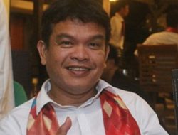 Buku Puisi “Tukang Cukur Tuan Presiden” Rekam 25 Tahun Reformasi 