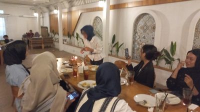 Lain Dulu Lain Sekarang, Memaknai Hari Kelahiran Nan Unik