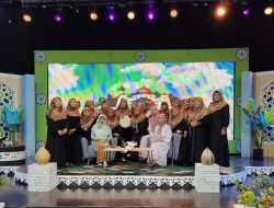 Guna Menambah Wawasan Beragama, Ibu-ibu Pengajian Ar Rohmah Jatimas Permai Hadiri Acara Tablig Islami di TVRI Yogyakarta