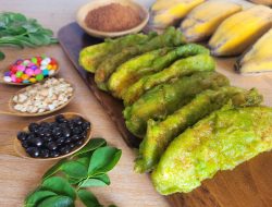 PisangKUU Camilan Sehat Karya Mahasiswa UNY: Pisang Goreng Bersalut Ekstrak Daun Kelor