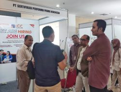 We Are Hiring Join Us: Bekerja Penuh Makna Membangun Kompetensi Indonesia