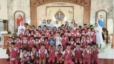 KB-TK Marsudirini Santa Theresia Boro Melayani Tuhan, Tugas Koor Di Gereja Santa Theresia Lisiux