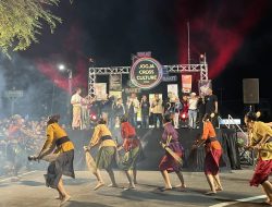 Ribuan Wisatawan Saksikan Jogja Cross Culture