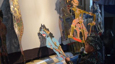 Dalang Termuda FDC UNY 2024, Timoty Haryo Wisanggeni dari SDN Cemara Dua Surakarta