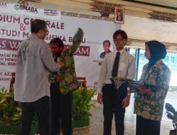 Studium Generale UWM : Bangsa yang Berkarakter Kuat akan Lebih Tangguh 