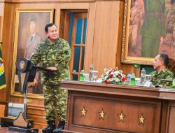 Presiden Prabowo Ajak Jajaran Kabinet Merah Putih Memaknai Lembah Tidar sebagai Simbol Perjuangan