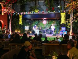 Penampilan Ten 2 Five di ARTOTEL Suites Bianti Yogyakarta Ajak Penggemar Bernostalgia 