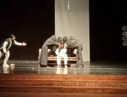 Pentas Raya ‘Titik Koma’, Merupakan Semicolon Pertunjukan Teater Kelompok Sekrup dari UKM Fakultas MIPA UNY