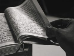 Doa Hari ke-26 Puasa Ramadhan Lengkap Arab, Latin, dan Artinya
