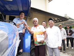 Titiek Soeharto Serahkan Bantuan Alat Pertanian kepada Pemkab Sleman
