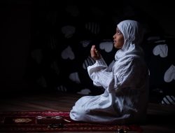 Doa Puasa Ramadhan Hari ke-14, Lengkap Arab, Latin dan Artinya