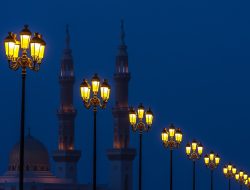 Malam Lailatul Qadar 2025 Tanggal Berapa? Ini Perkiraan dan Amalan yang Dianjurkan
