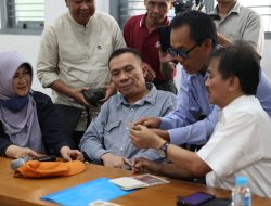 Roy Suryo dan Pegiat Medsos Datangi UGM, Pertanyakan Skripsi dan Ijazah Presiden Jokowi