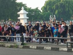 Giat Jalan Sehat Bersama untuk Jalin Keguyuban Warga