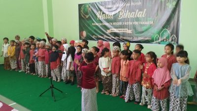 Sederhana Namun Penuh Makna, TK Negeri 3 Yogya Gelar Syawalan 1446 H dan Peringatan Hari Kartini
