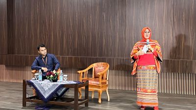 Kuliah Umum Interaktif UWM Ulas Perang Dagang Global