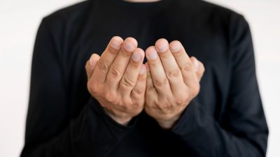 Contoh Naskah Khutbah Jumat 16 Mei 2025: Keutamaan Puasa Sebelum Idul Adha