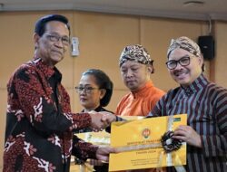 Pemkot Yogya Terima 6 Sertifikat WBTB, Walikota: Harus Urip, Dihidupkan dan Menghidupkan